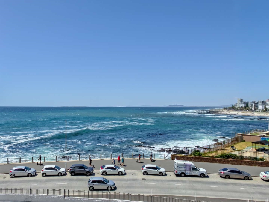 To Let 2 Bedroom Property for Rent in Sea Point Western Cape
